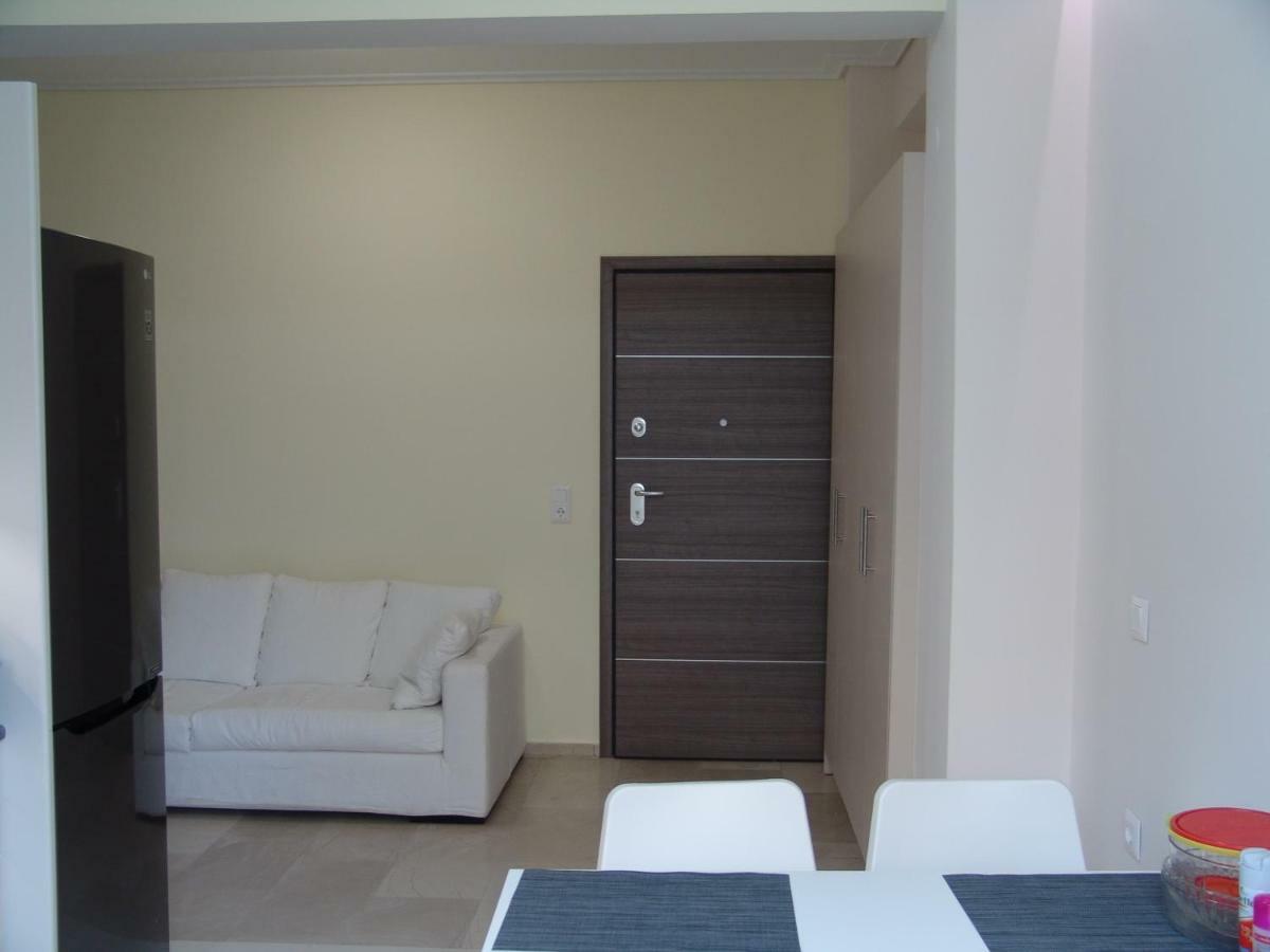Grace Apartments Loutráki Exterior foto